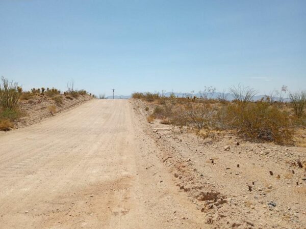 Owner carry on Desert Shadows Ranchos! 2.35 Acres of shadowy land in Mohave County, Arizona! - Image 25