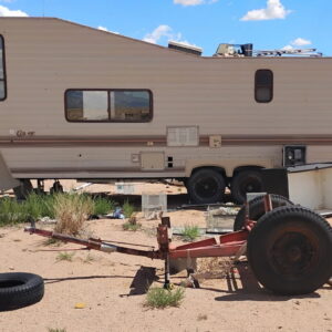 Trashed up 5th wheel on 2.5 Acres in Kingman, AZ!